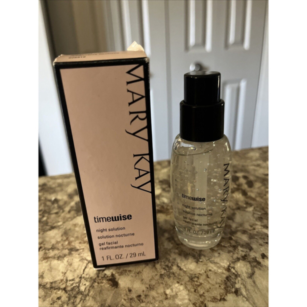 New In Box Mary Kay Timewise Night Solution ~ Full Size- 1 fl oz